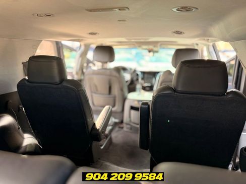 Used 2019 Cadillac Escalade Luxury AWD/4WD image 31
