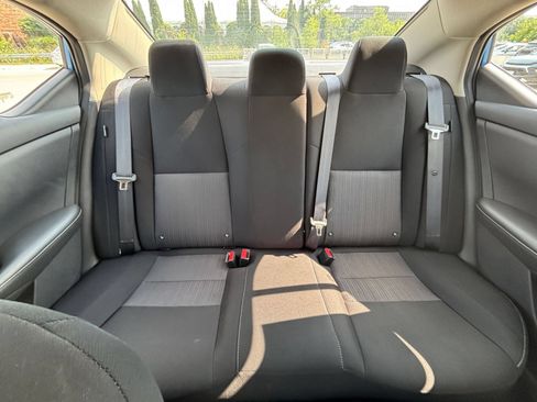 Used 2025 Nissan Sentra SV FWD image 35