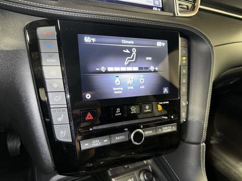 Certified 2025 INFINITI QX55 Essential image 24