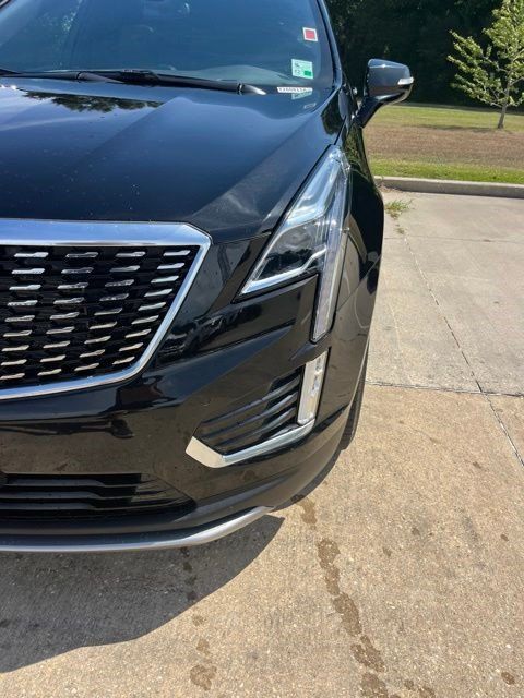 Certified 2025 Cadillac XT5 Premium Luxury FWD image 15