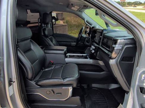 Certified 2023 Ford F450 Lariat w/ Lariat Ultimate Package AWD/4WD image 15