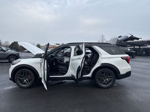 New 2025 Ford Explorer ST w/ Sun And Sound Package image 26