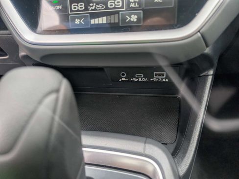 Certified 2025 Subaru Crosstrek 2.0i Premium image 13