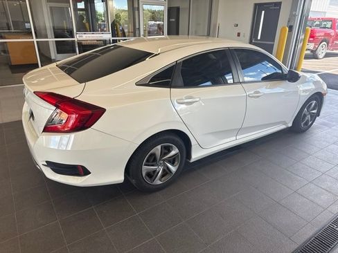 Used 2019 Honda Civic LX image 3