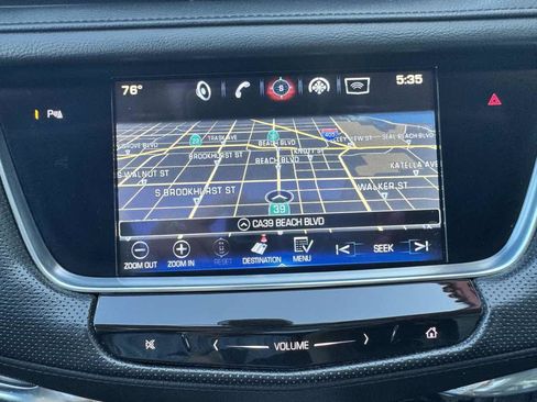 Used 2017 Cadillac XT5 Luxury w/ Driver Awareness Package FWD image 43