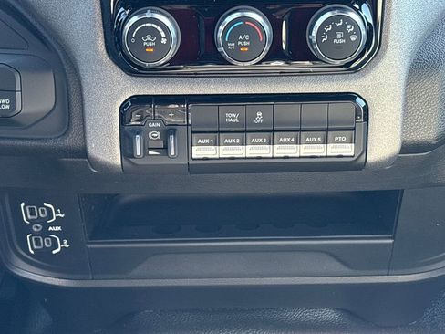 Used 2025 RAM 5500 Tradesman AWD/4WD image 35
