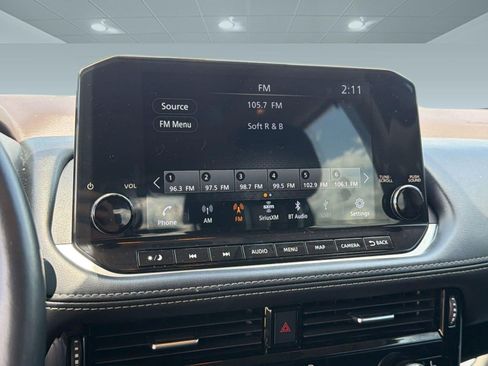 Used 2022 Nissan Rogue SL w/ SL Premium Package FWD image 23