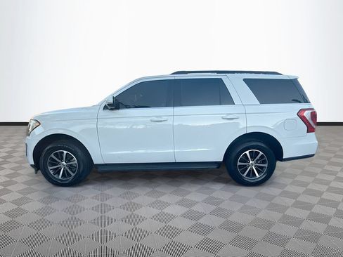 Used 2020 Ford Expedition XLT w/ Equipment Group 201A AWD/4WD image 9