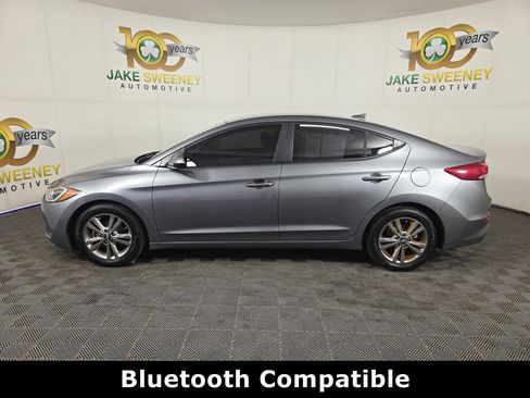 Used 2018 Hyundai Elantra SEL FWD image 4