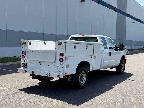 Used 2013 Ford F250 XL w/ PWR Equipment Group AWD/4WD image 6