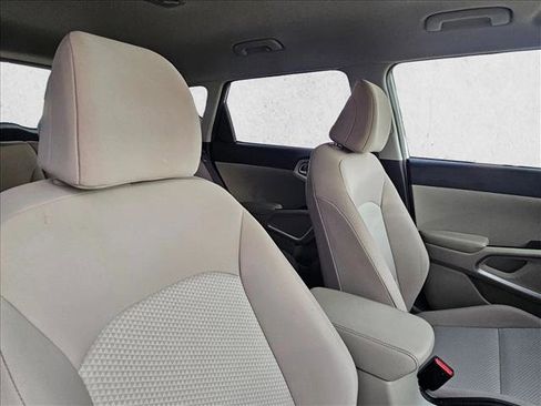 Used 2025 Kia Soul LX w/ LX Technology Package image 22