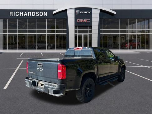 Used 2019 Chevrolet Colorado Z71 w/ Z71 Midnight Edition AWD/4WD image 5