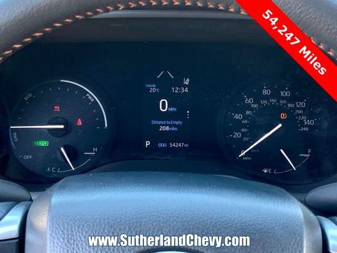 Used 2024 Toyota Sienna XSE FWD image 21