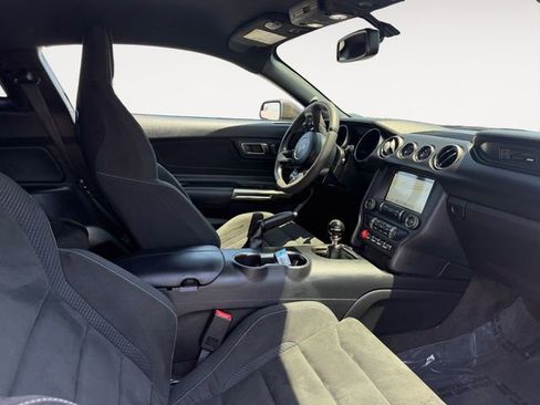 Used 2018 Ford Mustang Shelby GT350 w/ Electronics Package RWD image 12