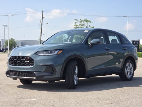 Used 2025 Honda HR-V LX image 14