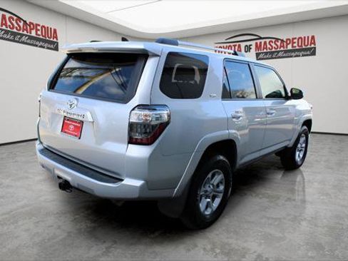 Certified 2023 Toyota 4Runner SR5 Premium w/ Moonroof Package AWD/4WD image 5