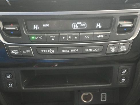 Used 2023 Honda Passport Elite image 18