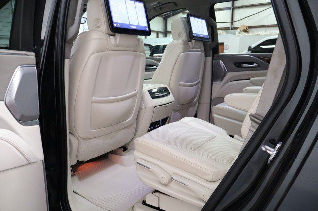 Used 2021 Cadillac Escalade Sport Platinum RWD image 58