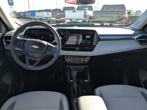 Used 2024 Chevrolet TrailBlazer LT image 15