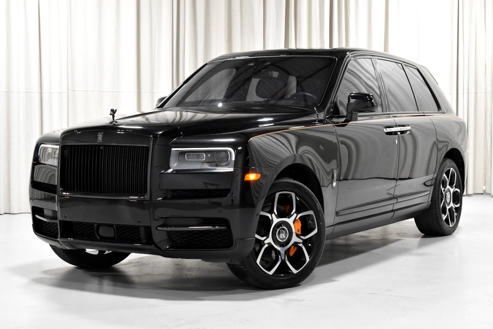 Certified 2023 Rolls-Royce Cullinan Black Badge w/ Driver's Package AWD/4WD image 1