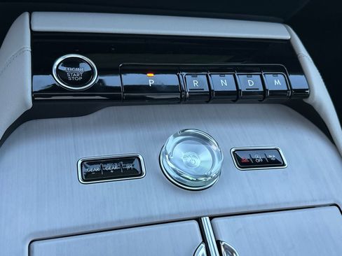 New 2026 Lincoln Navigator Reserve image 27