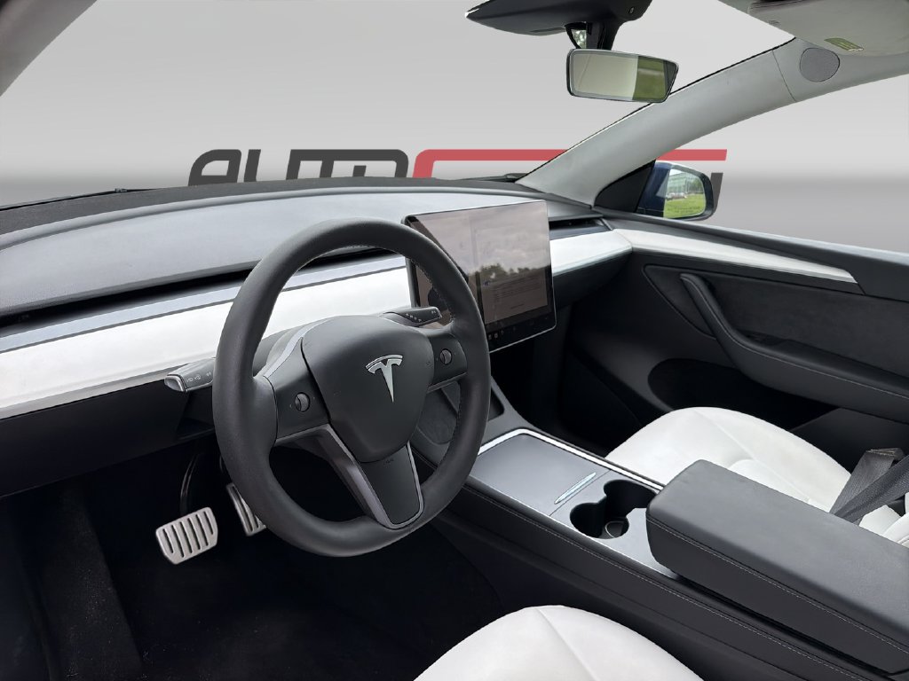 Used 2022 Tesla Model Y Performance AWD/4WD image 10