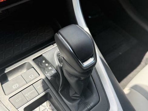 Used 2023 Toyota RAV4 XLE Premium FWD image 25