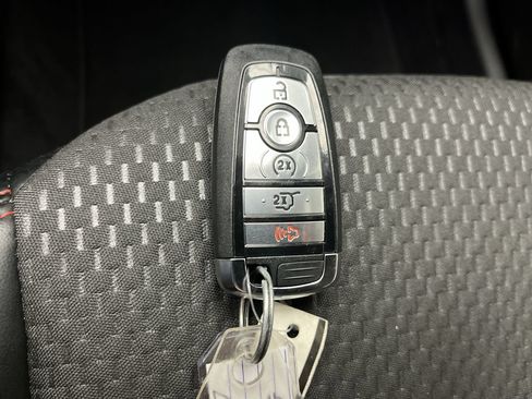 Used 2024 Ford Escape ST-Line w/ Tech Pack #1 AWD/4WD image 26