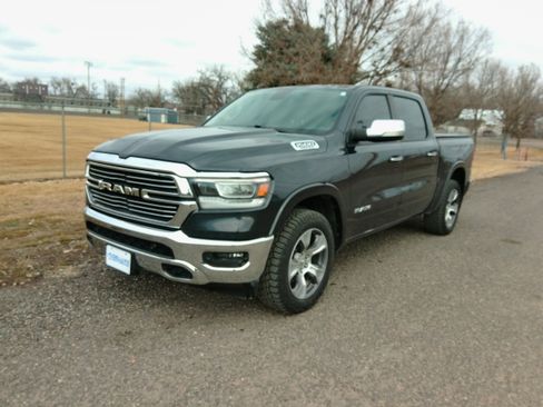 Used 2019 RAM 1500 Laramie image 2