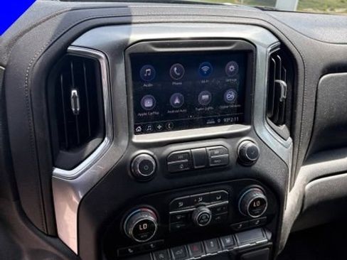 Used 2021 Chevrolet Silverado 1500 LT AWD/4WD image 23