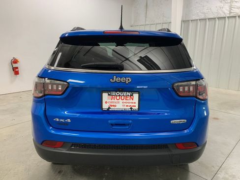 Used 2022 Jeep Compass Latitude image 24