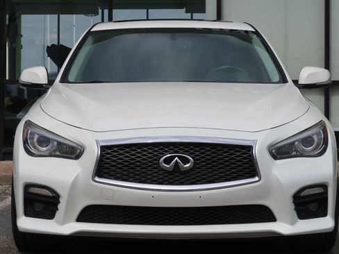 Used 2015 INFINITI Q50 w/ Navigation Package RWD image 2