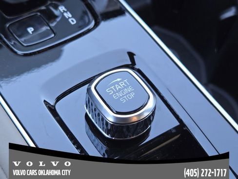 New 2026 Volvo XC90 B6 Plus w/ Protection Package Premier image 20