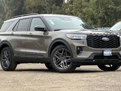 New 2026 Ford Explorer ST-Line w/ ST-Line Street Pack
