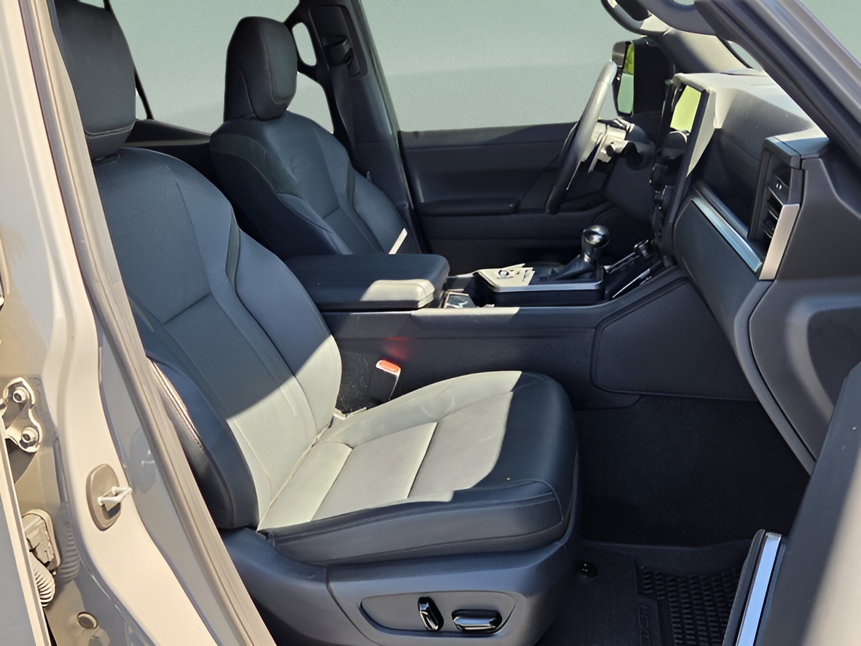 Used 2024 Lexus GX 550 AWD/4WD image 15