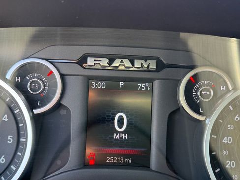Used 2025 RAM 1500 Tradesman image 16