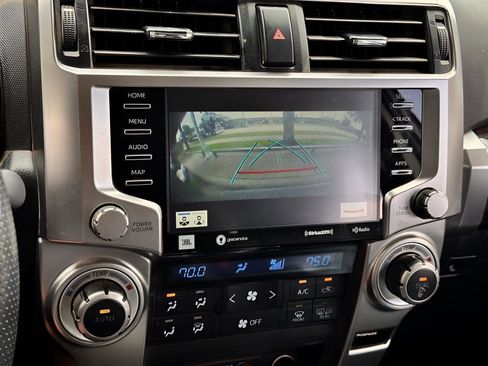 Used 2023 Toyota 4Runner Limited AWD/4WD image 9