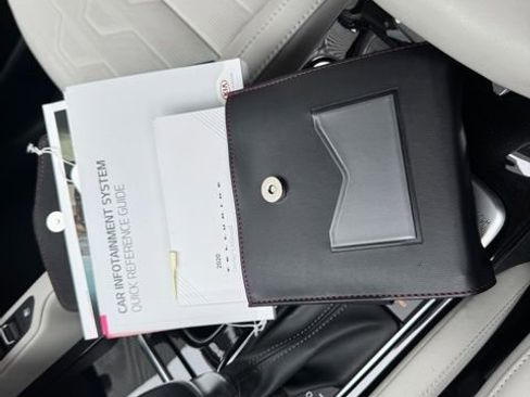 Used 2020 Kia Telluride SX w/ SX Prestige Package image 18