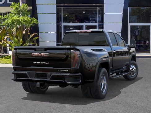 New 2026 GMC Sierra 3500 Denali AWD/4WD image 4