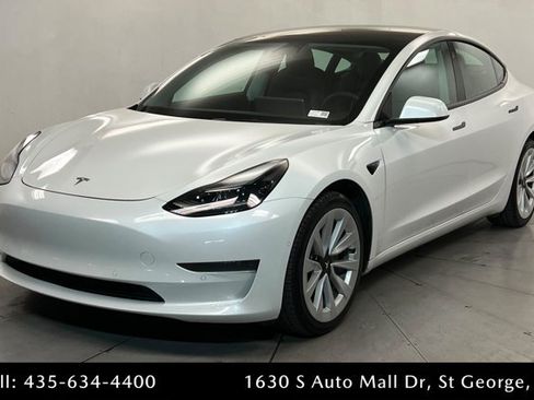 Used 2022 Tesla Model 3 RWD image 1
