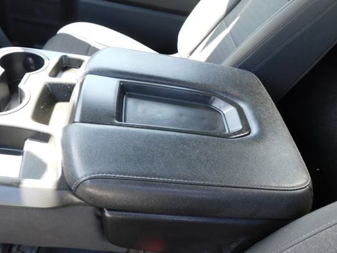 Used 2022 Chevrolet Silverado 2500 W/T w/ WT Fleet Convenience Package image 27