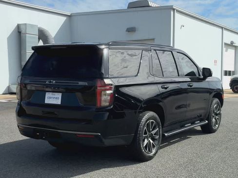 Used 2021 Chevrolet Tahoe Z71 w/ Luxury Package AWD/4WD image 8