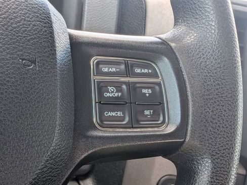 Used 2017 RAM 1500 Express w/ Express Value Package image 32