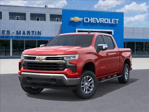 Used 2024 Chevrolet Silverado 1500 LT w/ Safety Package AWD/4WD image 6