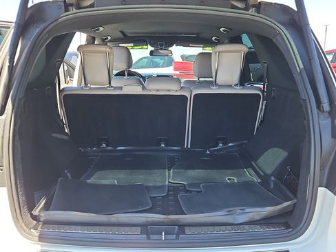 Used 2015 Mercedes-Benz ML 400 4MATIC image 7
