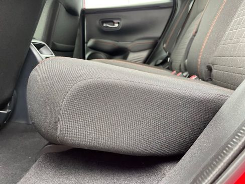 Certified 2025 Honda HR-V Sport image 38