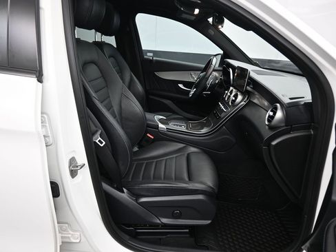 Used 2020 Mercedes-Benz GLC 43 AMG 4MATIC image 50