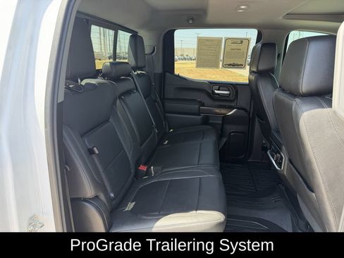 Used 2021 GMC Sierra 1500 SLT AWD/4WD image 36