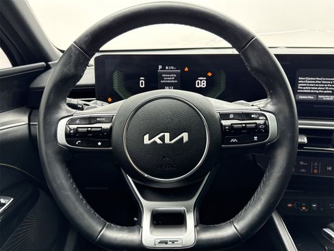 Used 2025 Kia K5 GT image 13