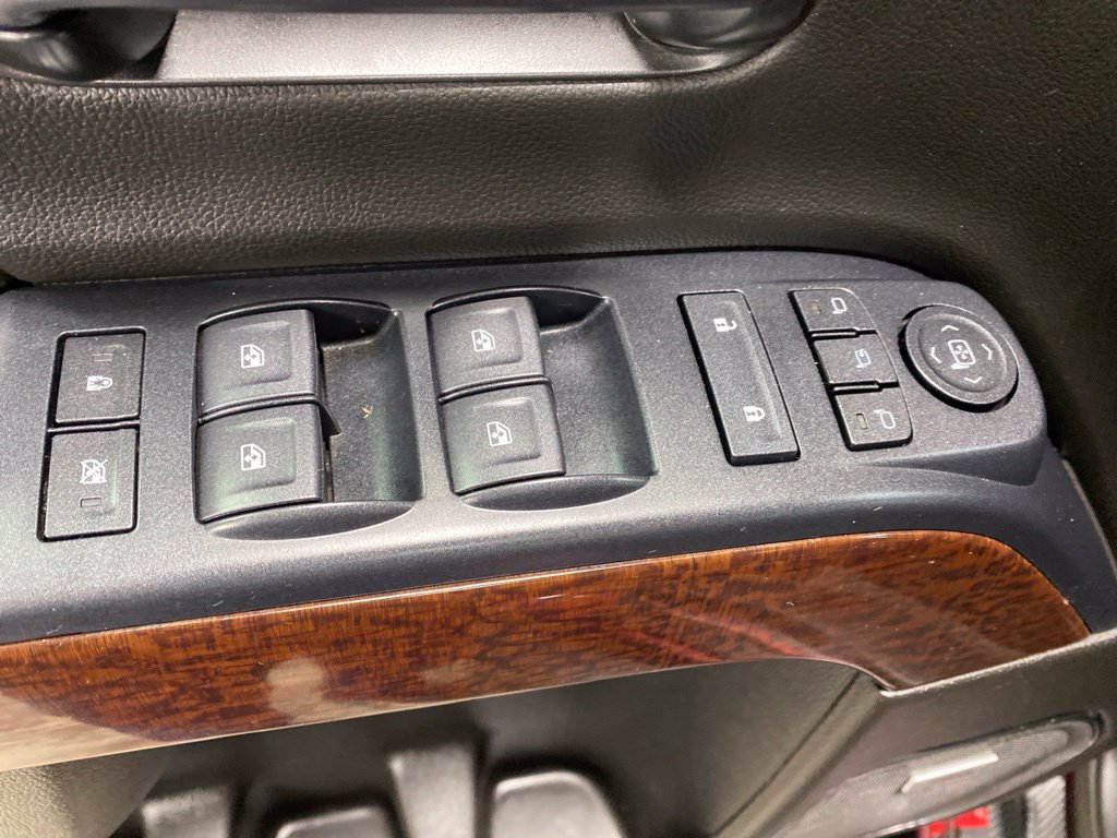 Used 2019 GMC Sierra 2500 SLT w/ Duramax Plus Package AWD/4WD image 34